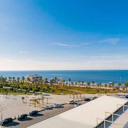 Your Beach Tower Batumi Zimmer foto